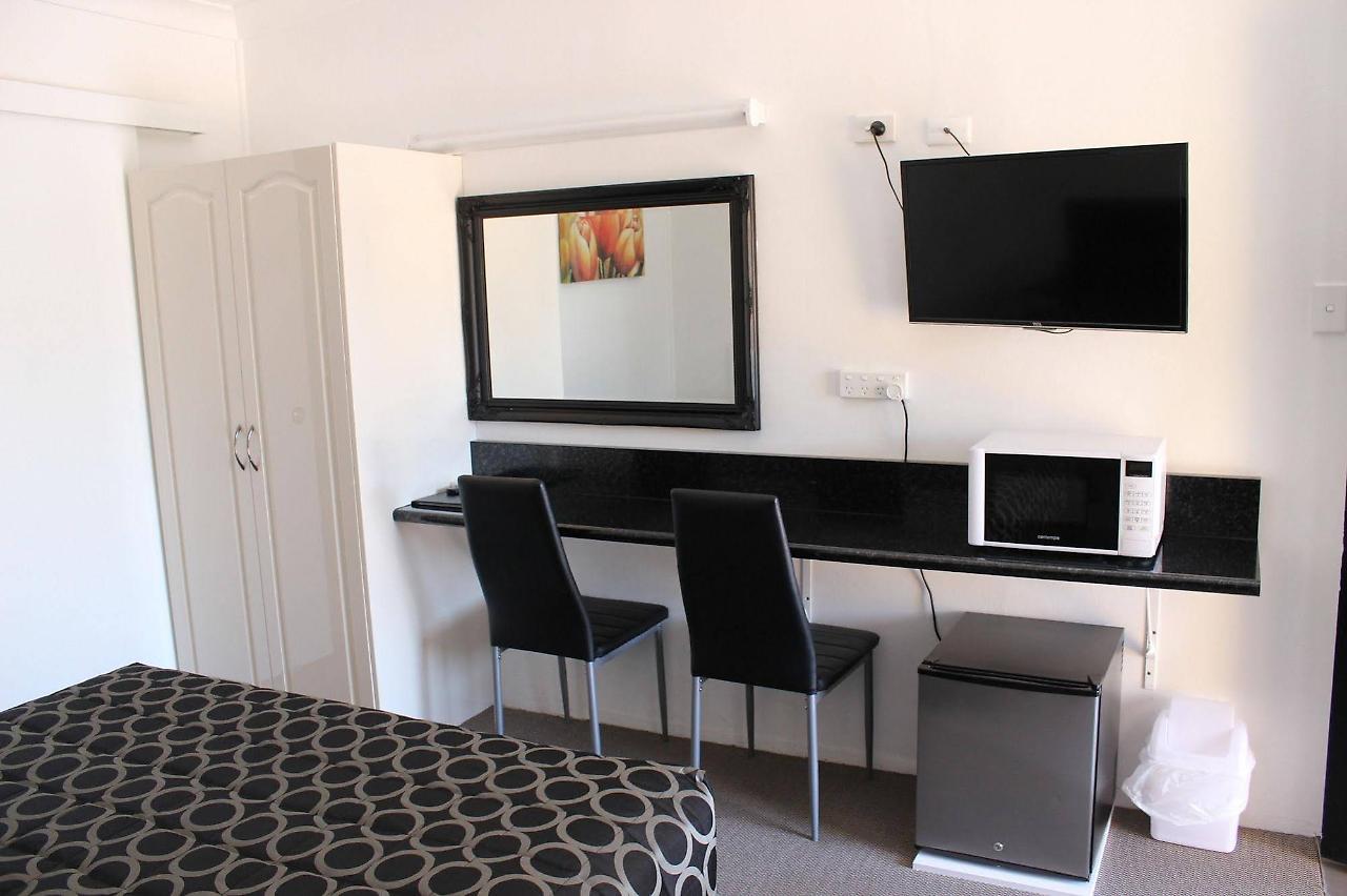 Twin Swans Motel Инвърел Екстериор снимка