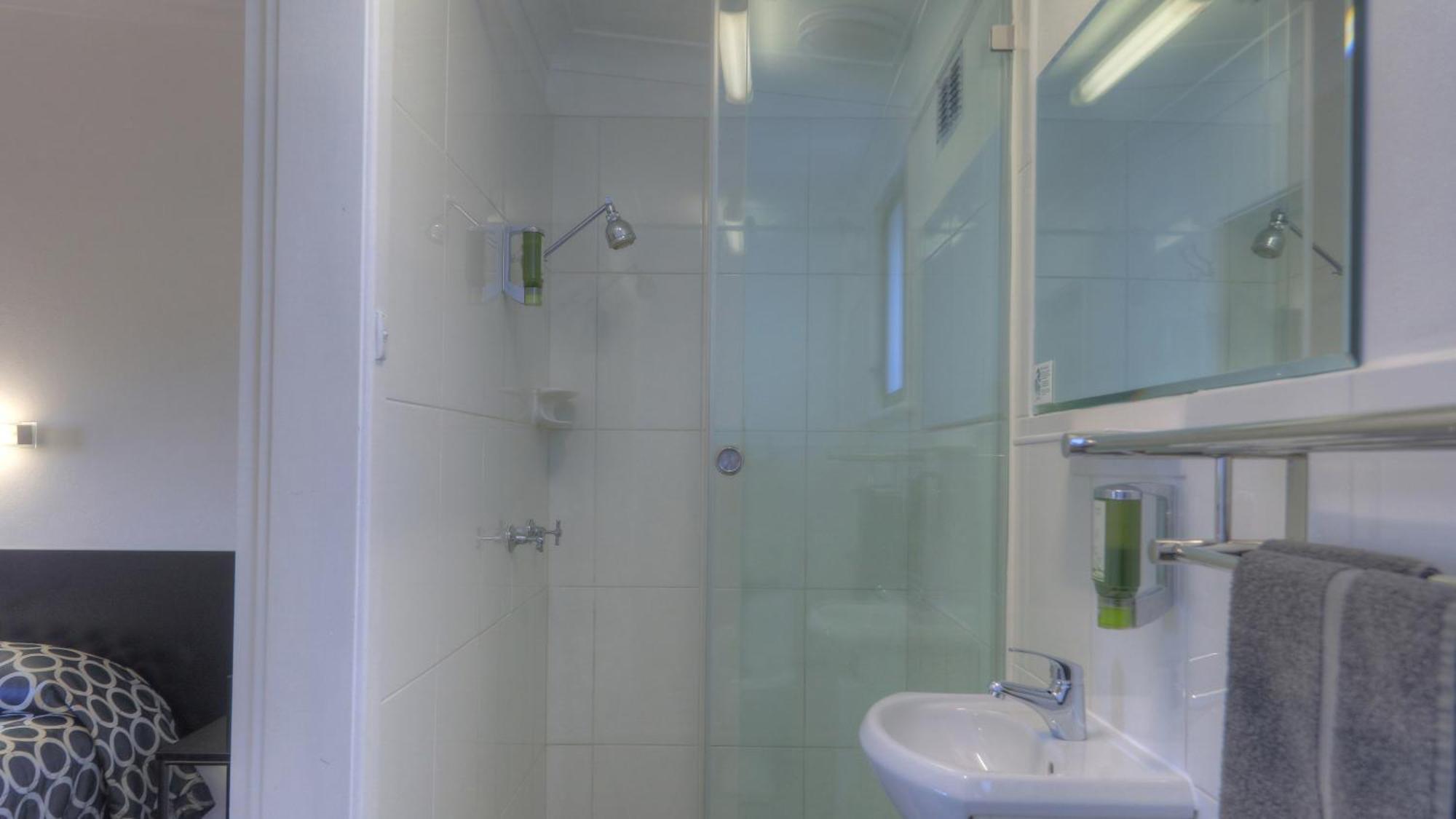 Twin Swans Motel Инвърел Екстериор снимка