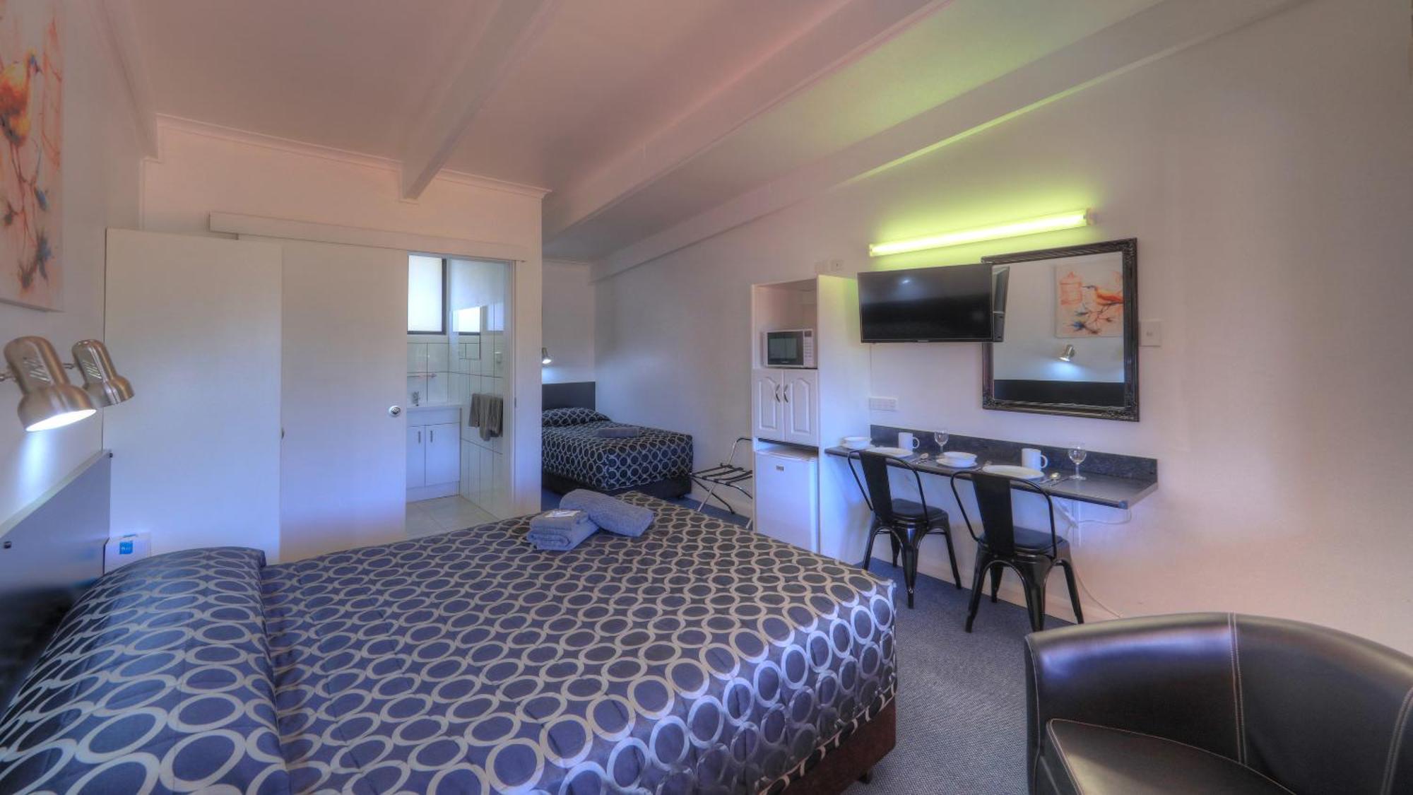 Twin Swans Motel Инвърел Екстериор снимка