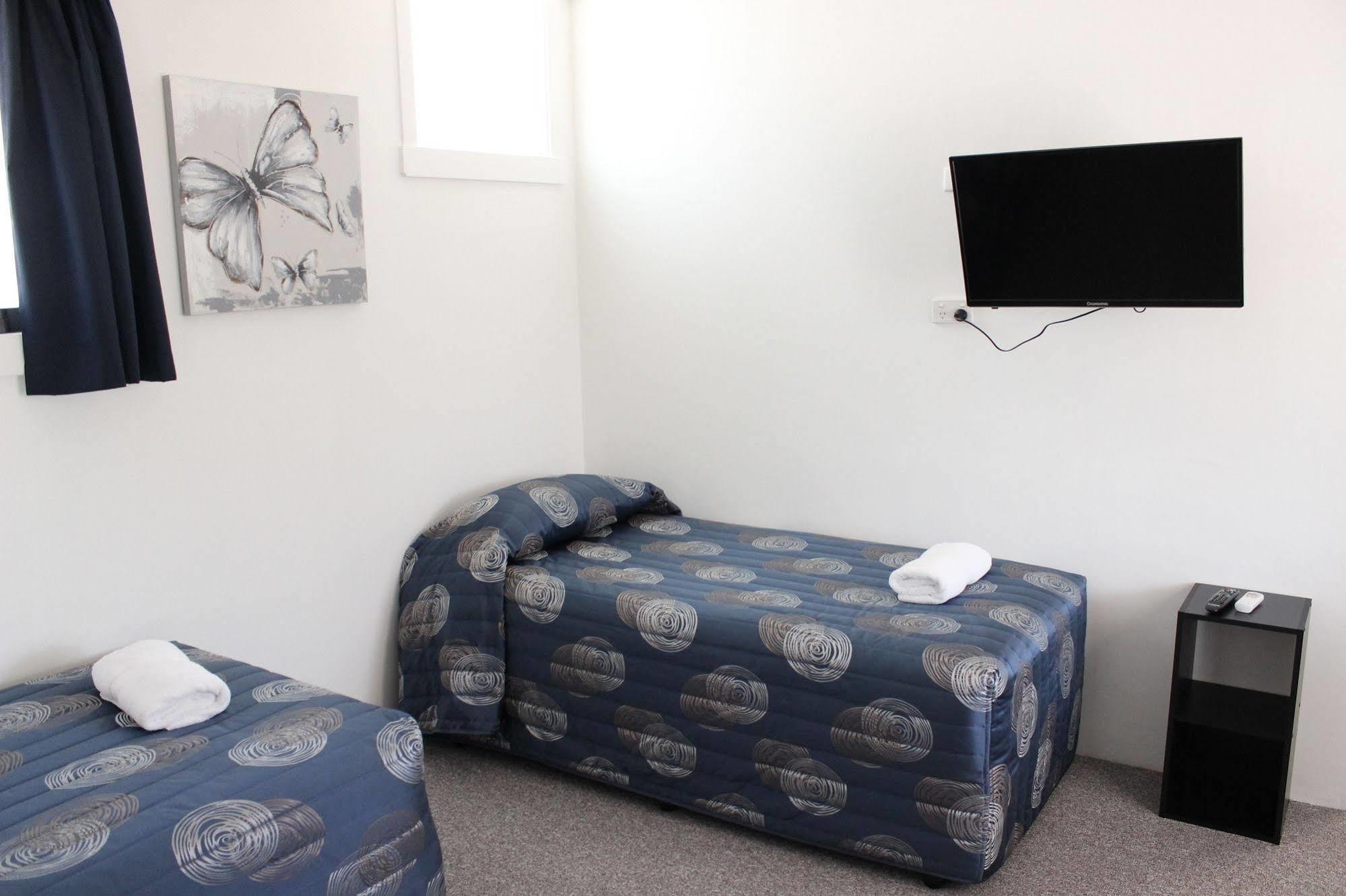 Twin Swans Motel Инвърел Екстериор снимка